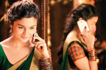 it s indian fusion look for alia in 2 states view pics