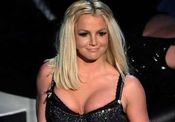 britney spears launches lingerie collection