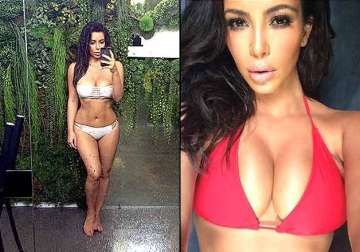 kim kardashian hot earth day selfie