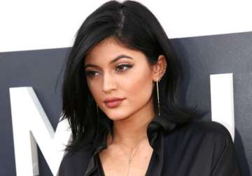 kylie jenner accentuate curves with lotions