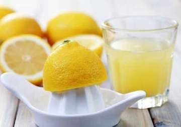 lemon juice nutritious diet can erase stretch marks