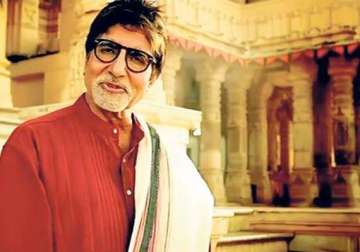 gujarat cm commends big b