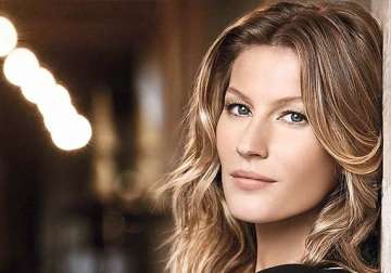 super model gisele bundchen against unattainable beauty ads