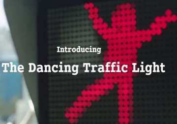 this dancing red light would teach you road safety