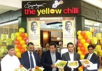sanjeev kapoor to open yellow chilli outlets in uae