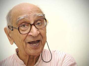 gandhian narayan desai dies at 90