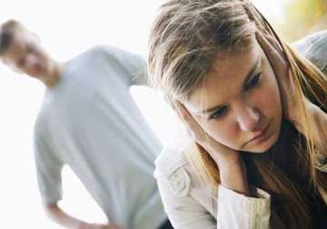 10 signs you are in a wrong relationship