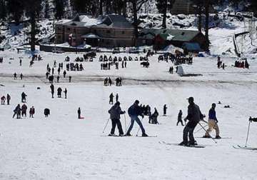 himachal turns into skiers paradise after record snow