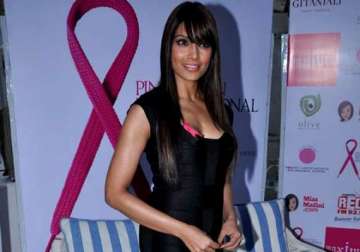 bipasha basu pinkathon important platform encouraging women