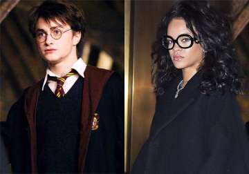 when rihanna dressed like harry potter