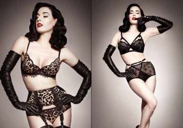 dita von teese doesn t leave house without lipstick