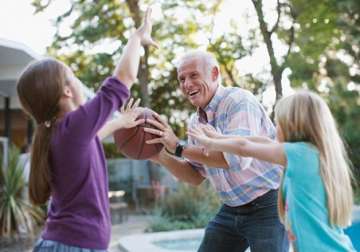 15 minutes a day of physical activity good for the elderly