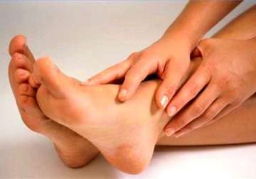 hating your cracked heels try these simple home remedies