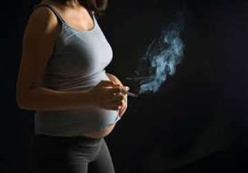 stress triggers smoking in new mothers study