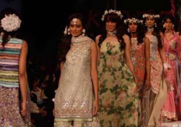 shaan e pakistan an amalgamation of indian pakistani fashion talent