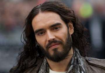 no more social media for russell brand