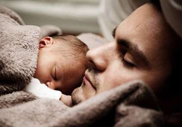 even men have hormonal changes on way to fatherhood