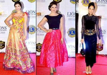 gold awards 2015 priyanka lisa spills elegance daisy shah looks like a garden see pics