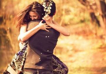 5 signs that show she is ready to be more than just friends