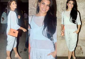 jacqueline fernandez flaunts trim mid riff in see through top see pics