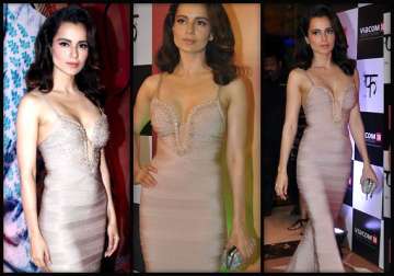 kangana ranaut gets back to plunging neckline with queen s success bash see pics