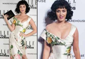 katy perry named woman of the year at elle style awards view pics