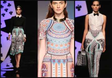 wifw aw 2014 pankaj nidhi s majestic and grand collection see pics