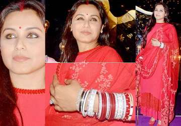 newlywed rani mukerji looks ecstatically beautiful in chuda sindoor see pics