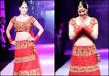 sunny leone walks the ramp as indian bride see pics