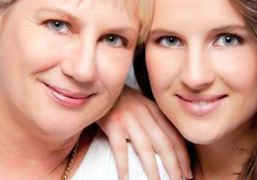 take your mom out for luxury makeover this mother s day