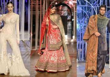 tarun tahiliani s collection sets new trend for indian brides