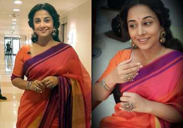 vidya balan looks lovely in hand woven rahul mishra sari on the anupam kher show