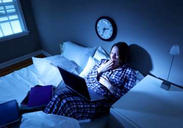 beware teenagers active in evenings more prone to insomnia