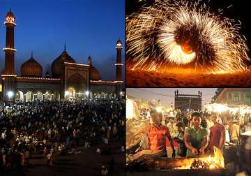 ramadan celebrations spicy aroma of kebabs and curries in old delhi