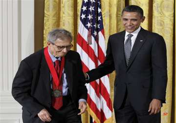 amartya sen receives humanities medal from obama