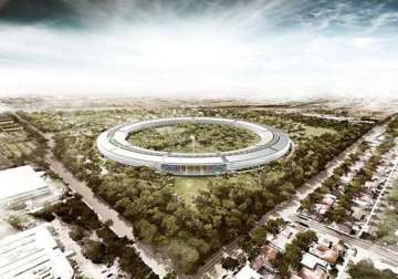 apple to unveil its four storeyed spaceship hq soon