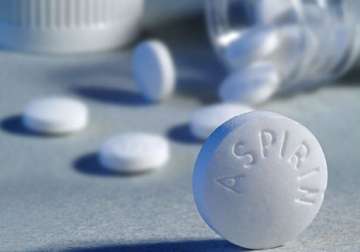 aspirin can help prevent cancer says british study