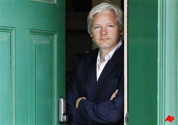 assange says house arrest hampering wikileaks work