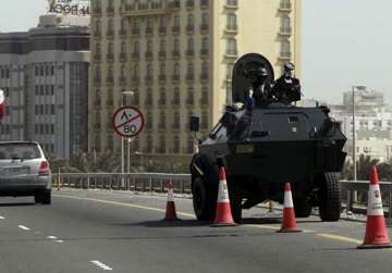 bahrain troops shoot at protesters