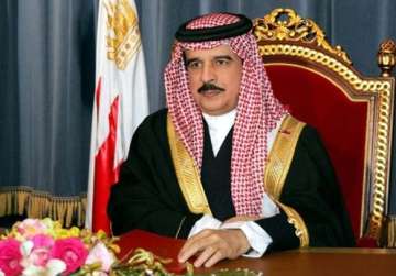 bahrain s king visits saudi allies amid protests