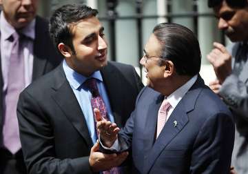 bilawal pitches for continuance of democracy in pak