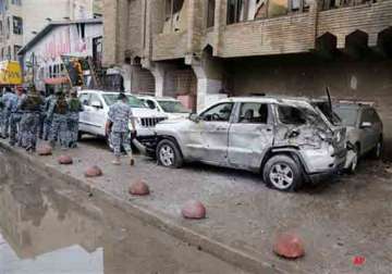 bomb attacks in iraq kill 5 troops near baghdad