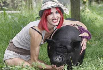 british woman s best buddy is her pig