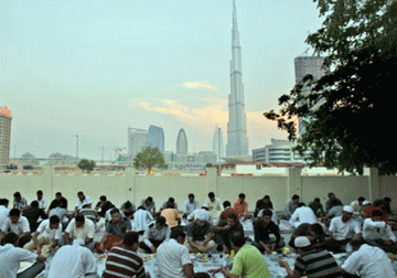 burj khalifa residents told to fast longer during ramadan