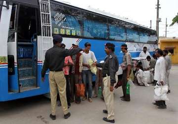 bus carrying released indian fishermen hits speeding truck 4 injured