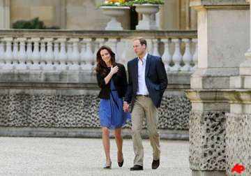 call of duty keeps william kate away from honeymoon