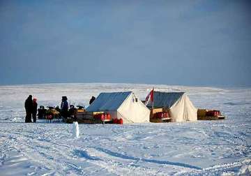 canada to stake claim of sovereignty on north pole