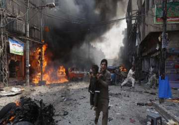 car bomb kills 40 in northwest pakistan