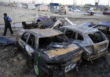 car bombs kill nine in iraq