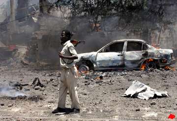 car bomb explodes in somali capital kills 55
